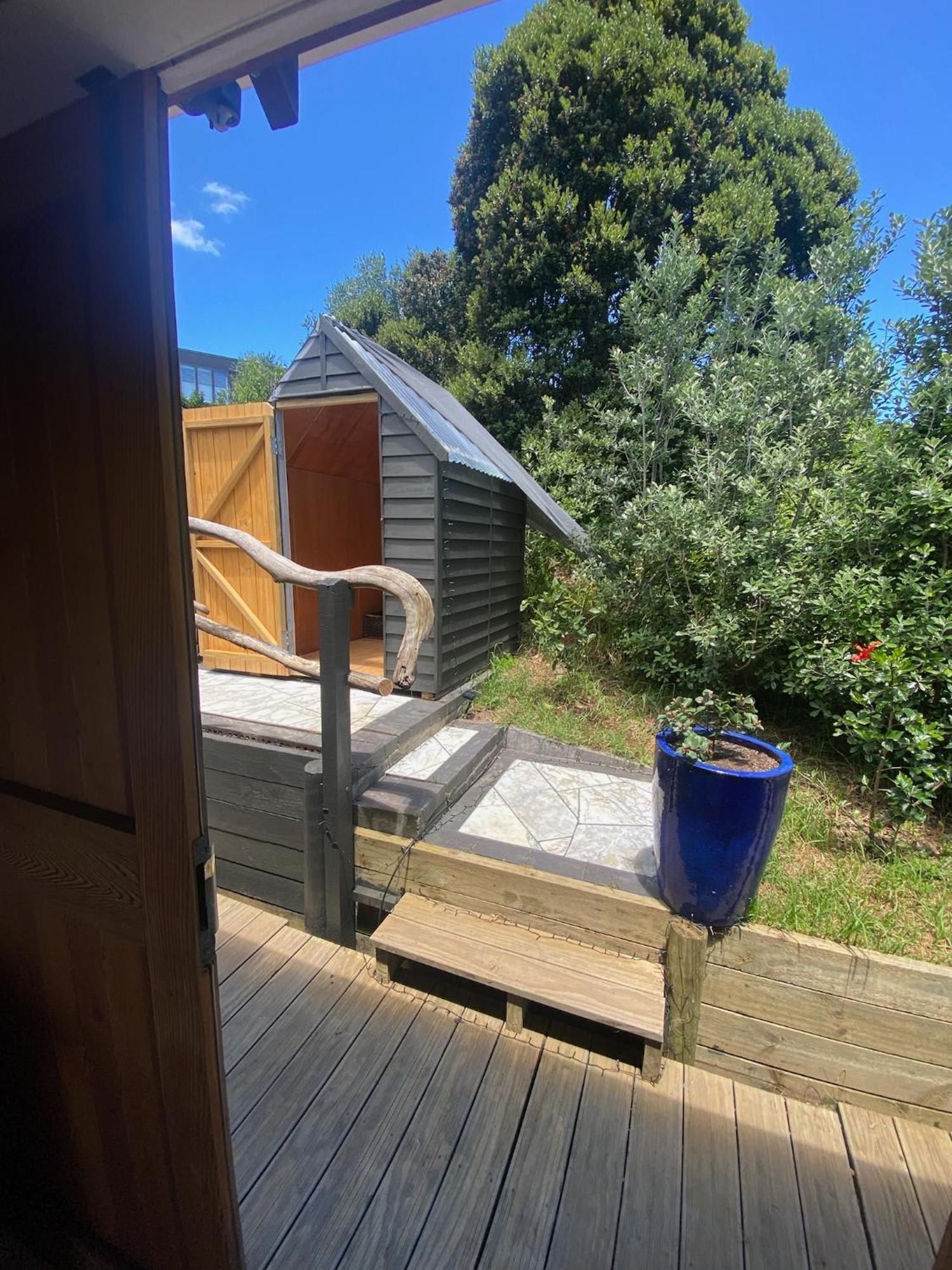 Kereru Cabin - Spectacular Seaviews, Rustic, Glamping Eco Adventure Palm Beach Εξωτερικό φωτογραφία